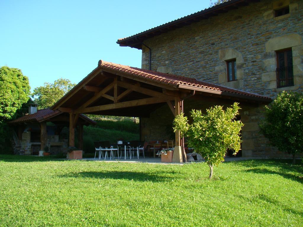 Hotel Urune Muxika Εξωτερικό φωτογραφία